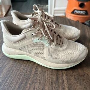 Lululemon Chargefeel Low Women’s Workout Shoe